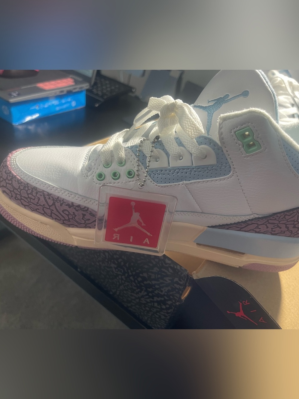 Nike Men’s Air Jordan Retro Sneakers - Picture 2 of 10